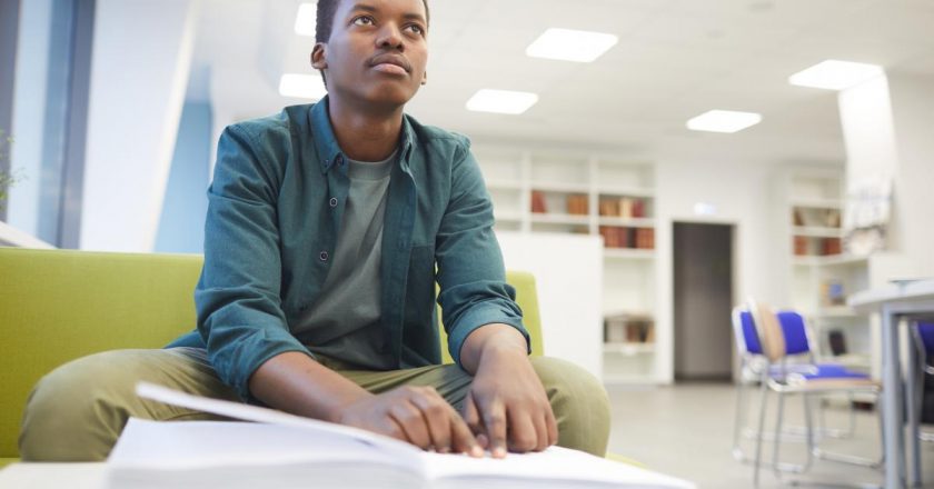 Blind students learning remotely encounter accessibility barriers